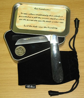 tekut-bone-handle-biltong-knife-in-tin--black